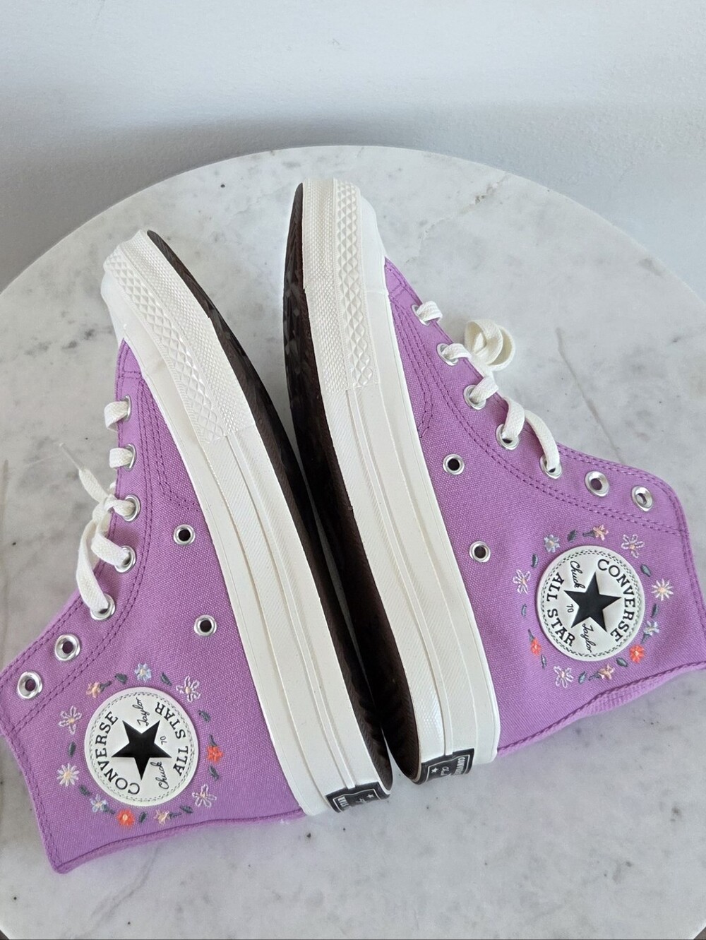 Converse Allstar Chuck Taylor 70 Hi Top Sneakers Grape Fizz Little Flowers NWT - Picture 5 of 16